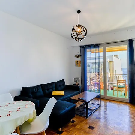 Le Beryl Apartment